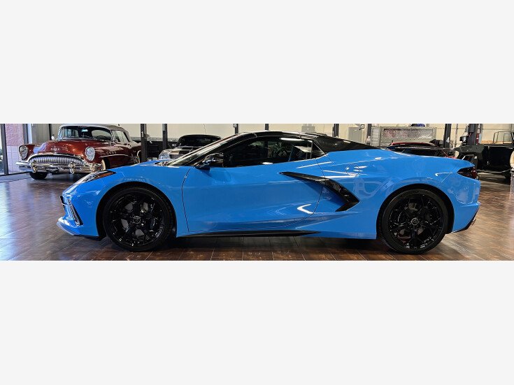 Thumbnail Photo undefined for 2022 Chevrolet Corvette Stingray Convertible w/ 3LT